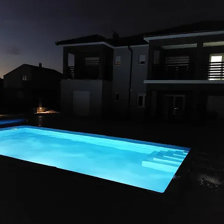 Ela Zadar Villa Murvica (Policnik)