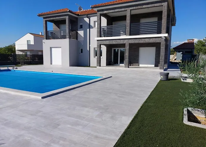 Ela Zadar Murvica (Policnik)