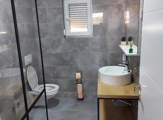 Ela Zadar * Murvica (Policnik)